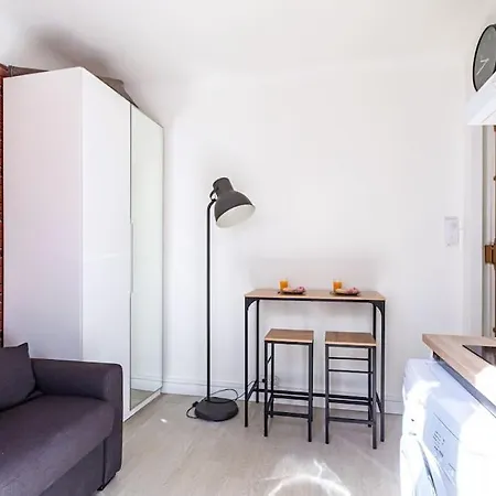 Apartment Parc Des Buttes-chaumont - Ii *